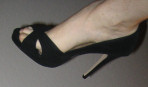 Kim McNelis Right Foot in New Sexy High Heel Shoe